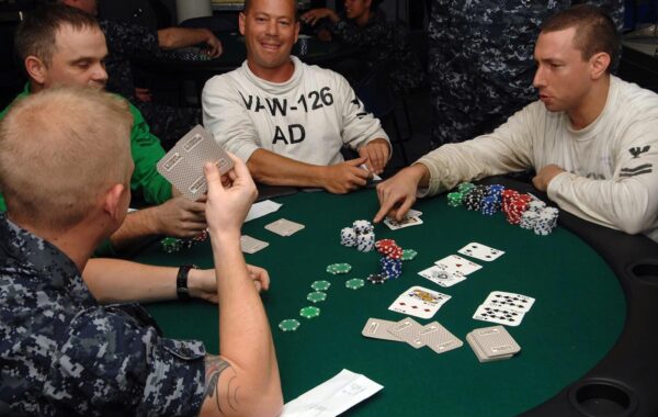 Poker Online Panduan Lengkap Meraih Kemenangan Jackpot Anda