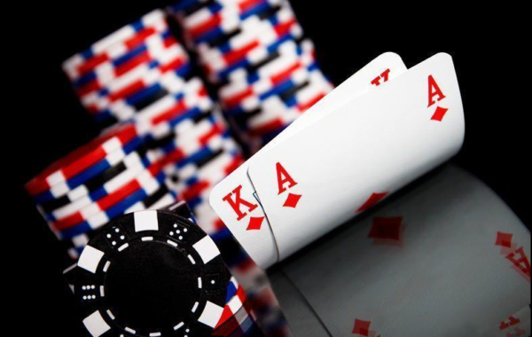 Trik Ahli dalam Bermain Judi Poker Online Terbaru Pasti JP 2023